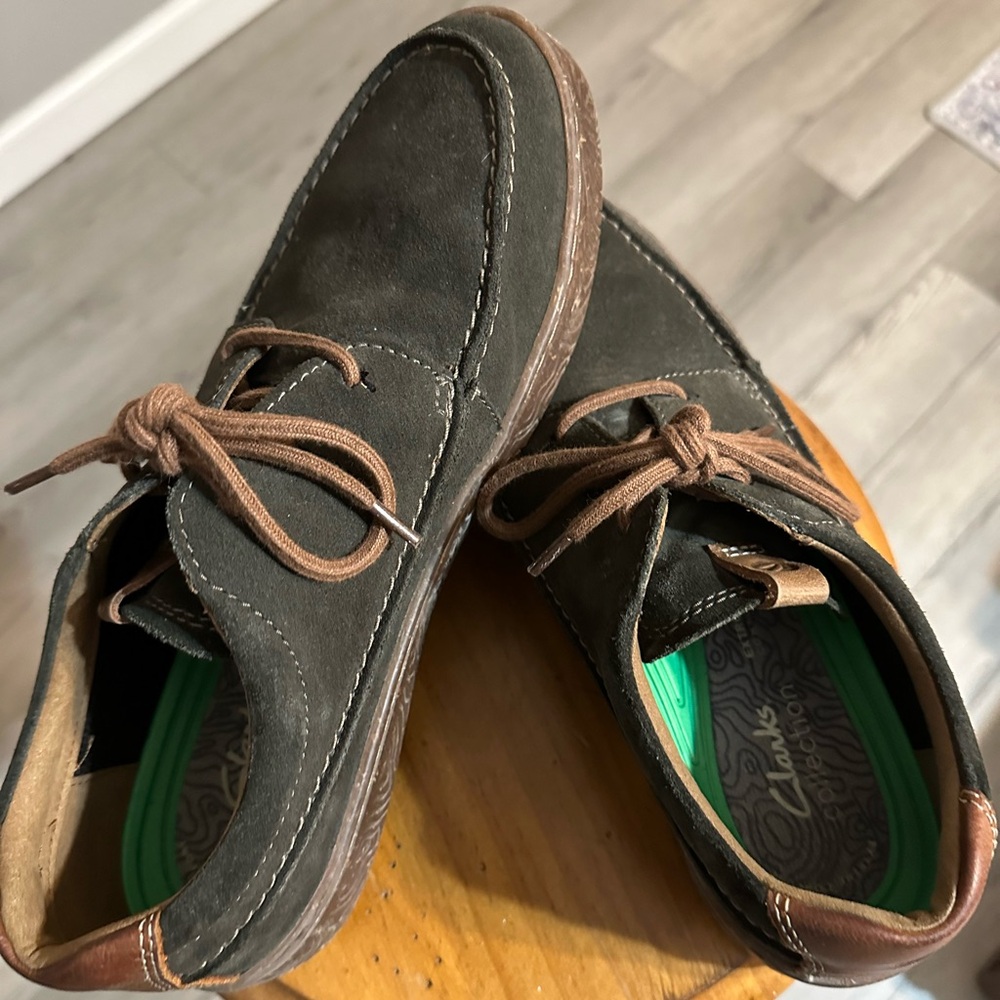 Clarks Hodson Moc Olive Suede Men's Size 10